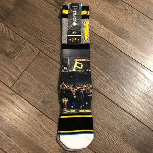 (SALE🚨) Pittsburg Pirates Stance Socks